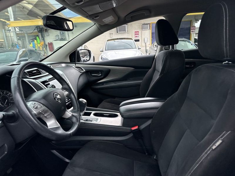 2018 Nissan Murano AWD SV - 23001690 - 12