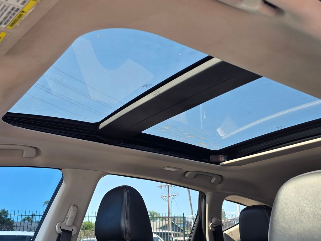 2018 Nissan Murano FWD Platinum - 23000503 - 10