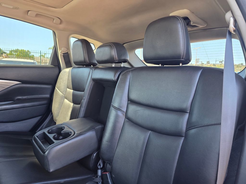 2018 Nissan Murano FWD Platinum - 23000503 - 18