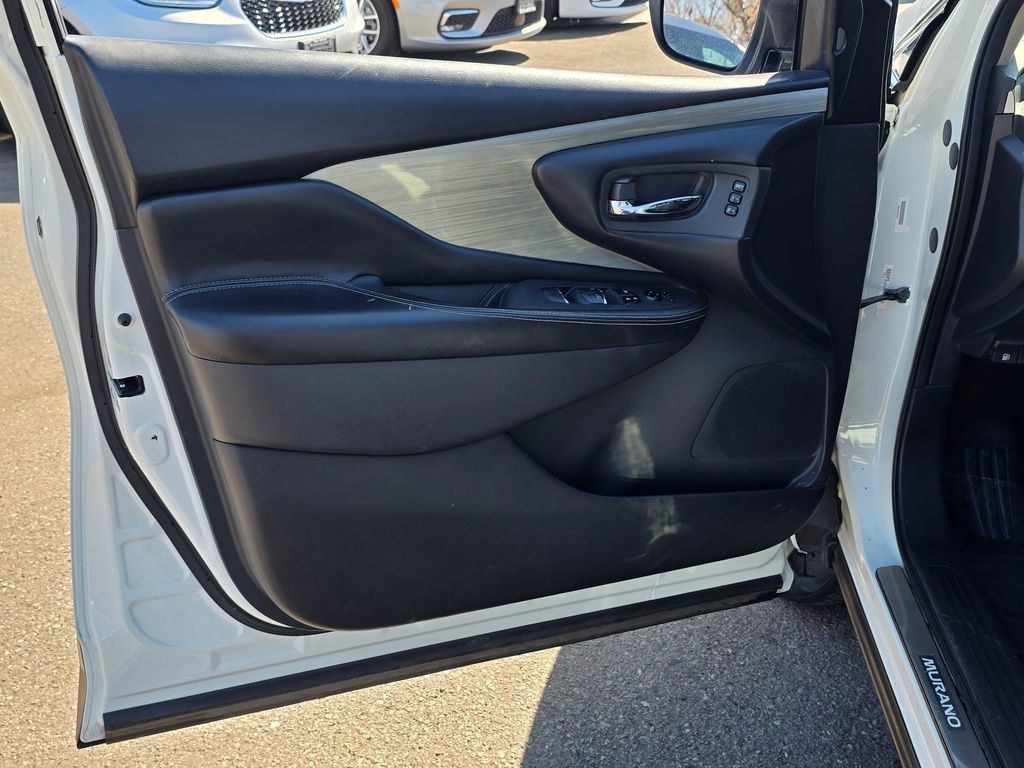 2018 Nissan Murano FWD Platinum - 23000503 - 22