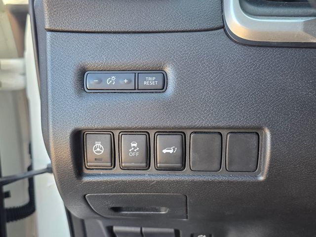 2018 Nissan Murano FWD Platinum - 23000503 - 39