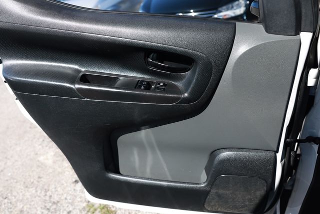 2018 Nissan NV200 Compact Cargo I4 S - 22985862 - 44