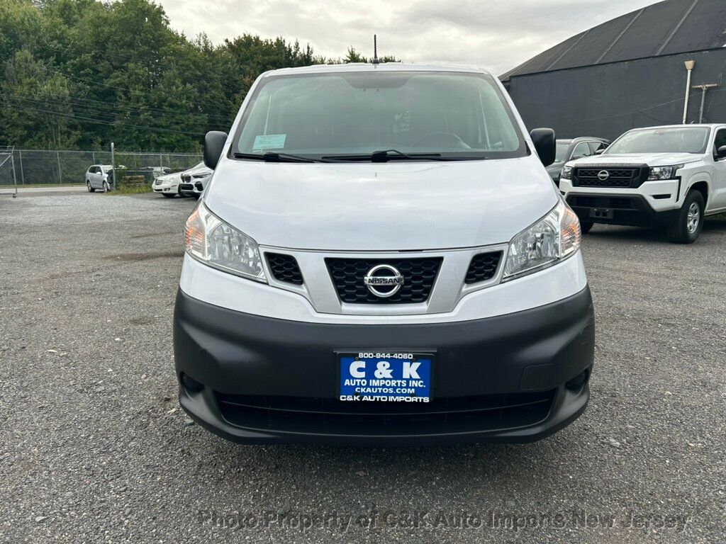 2018 Nissan NV200 S photo 3