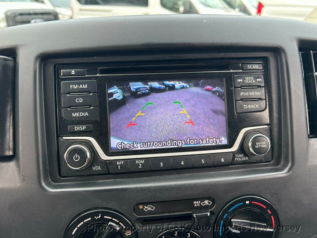 2018 Nissan NV200 S photo 30