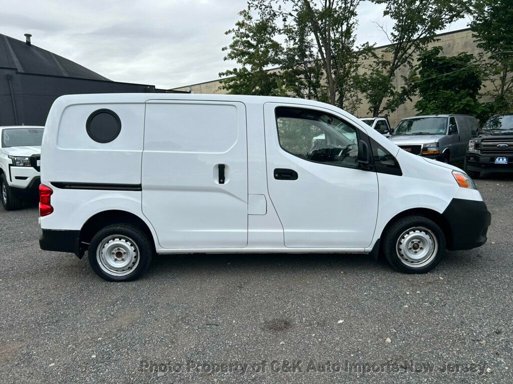2018 Nissan NV200 S photo 7