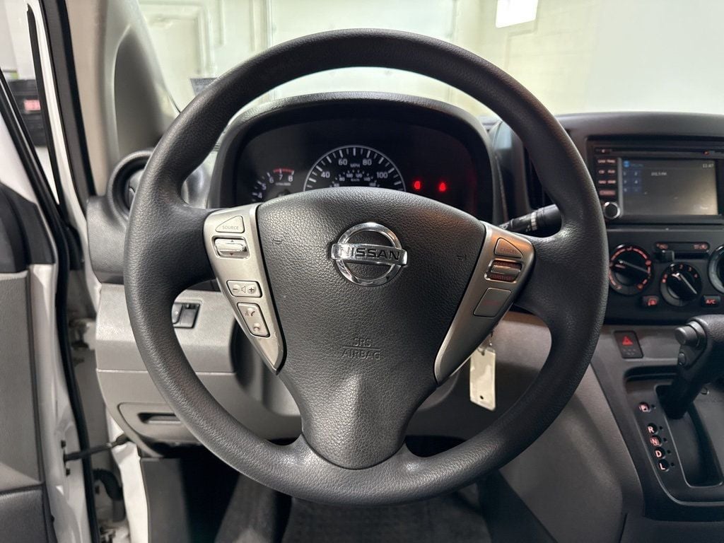 2018 Nissan NV200 SV photo 11