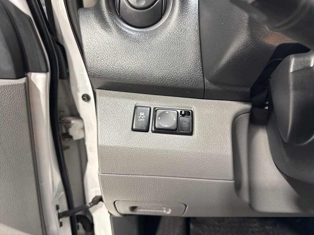 2018 Nissan NV200 SV photo 14