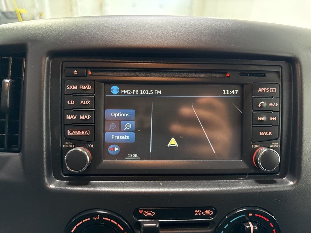 2018 Nissan NV200 SV photo 17