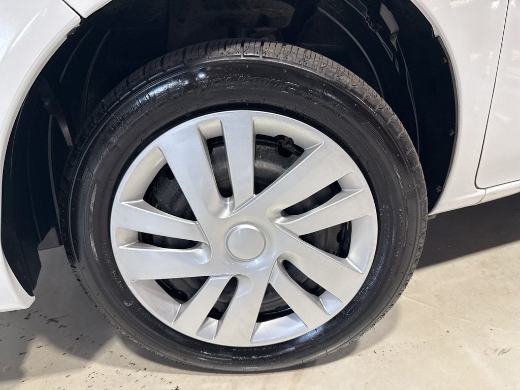 2018 Nissan NV200 SV photo 2