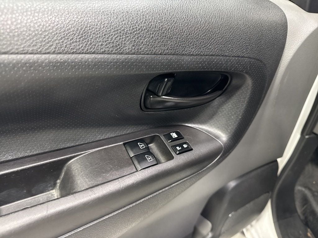 2018 Nissan NV200 SV photo 24
