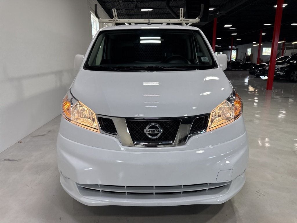 2018 Nissan NV200 SV photo 9