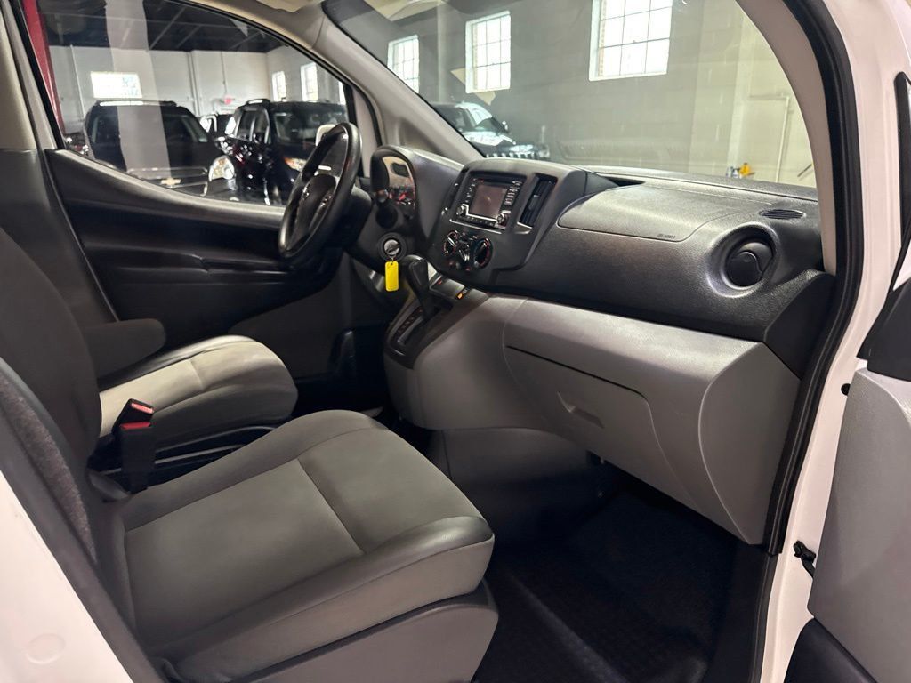 2018 Nissan NV200 Compact Cargo I4 SV - 23046711 - 30