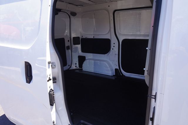 2018 Nissan NV200 Compact Cargo NV200 SV, DUAL SLIDING REAR DOORS, OPEN CARGO SPACE, BACKUP CAM - 23023735 - 21