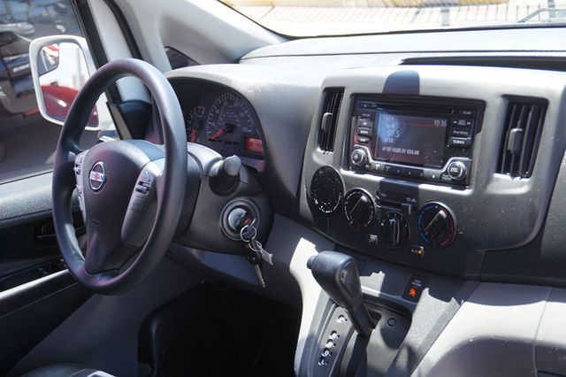 2018 Nissan NV200 Compact Cargo NV200 SV, DUAL SLIDING REAR DOORS, OPEN CARGO SPACE, BACKUP CAM - 23023735 - 35