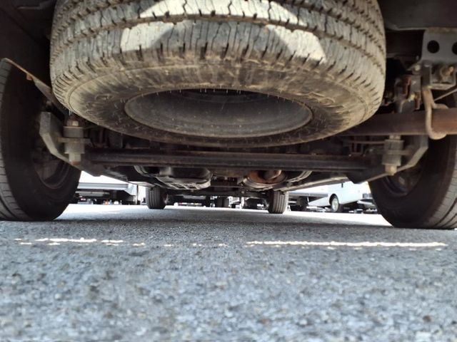 2018 Nissan NV Cargo 38' Bucket Van - 22831869 - 28