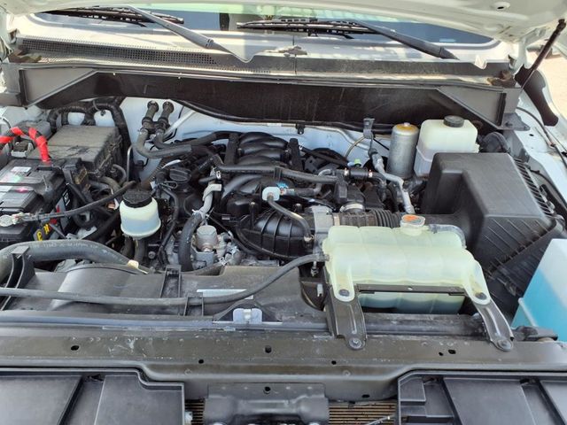 2018 Nissan NV Cargo 38' Bucket Van - 22831869 - 29