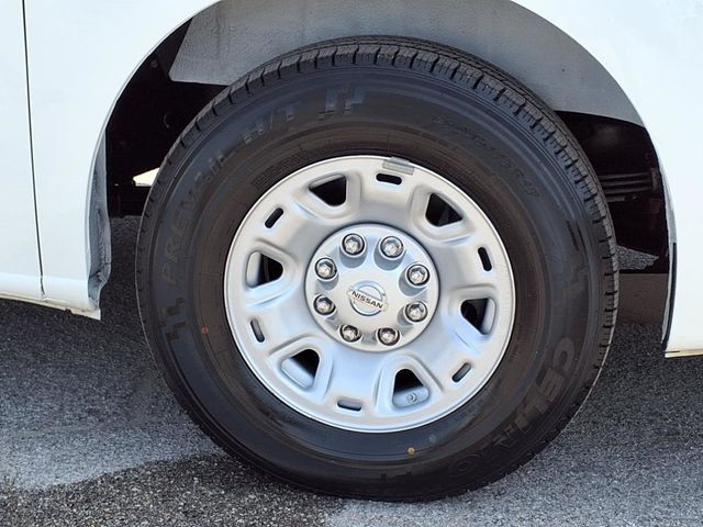 2018 Nissan NV Cargo 38' Bucket Van - 22831869 - 43