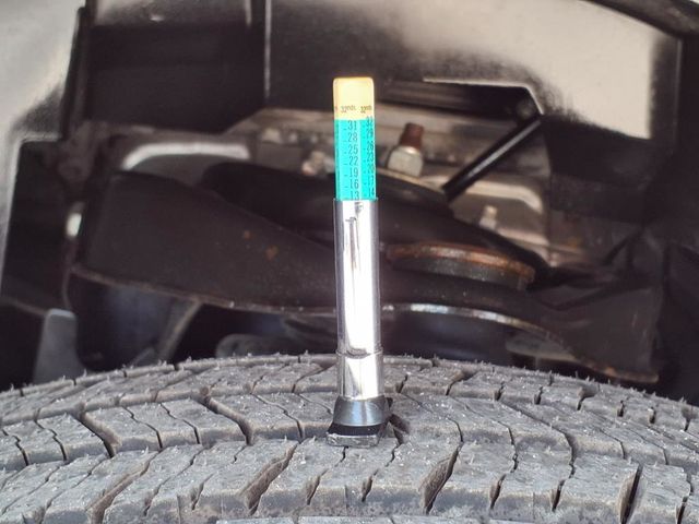 2018 Nissan NV Cargo 38' Bucket Van - 22831869 - 46