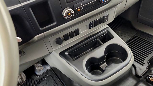 2018 Nissan NV Cargo NV1500 Standard Roof V6 SV w/ Navigation, Shelving & Partition - 23009144 - 15