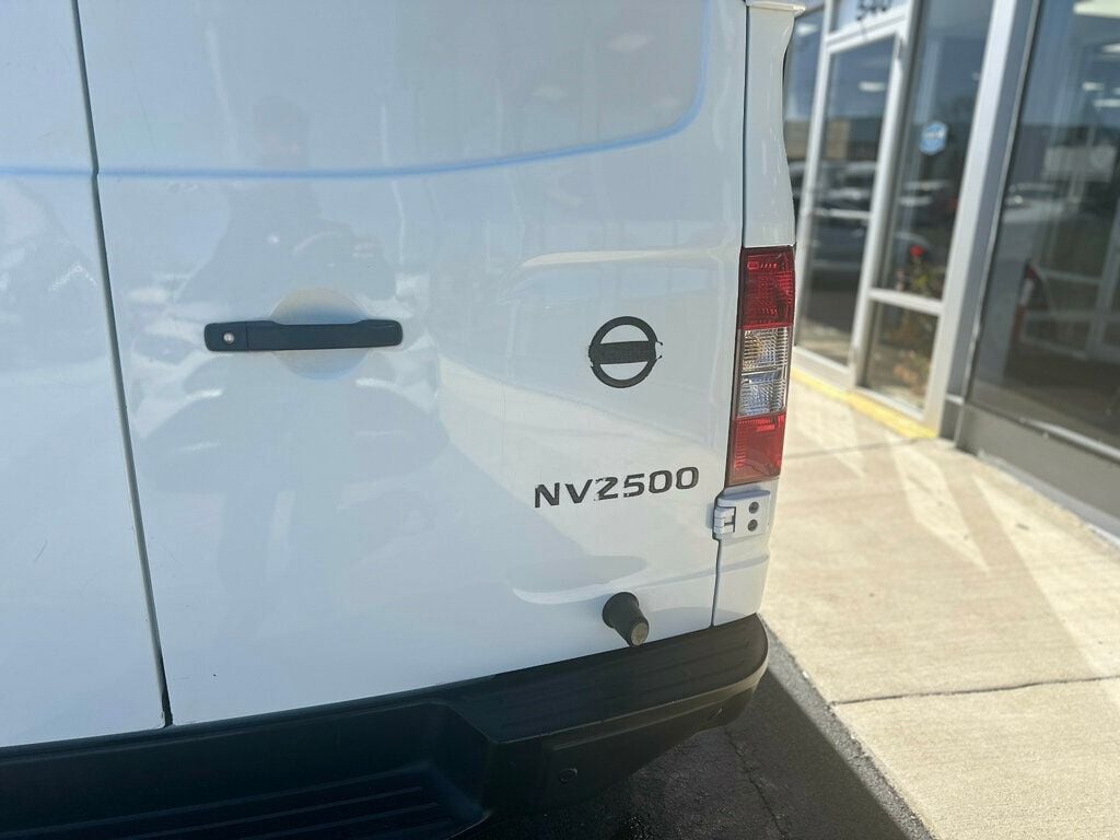 2018 Nissan NV Cargo NV2500 HD Standard Roof V8 SV - 22364781 - 36