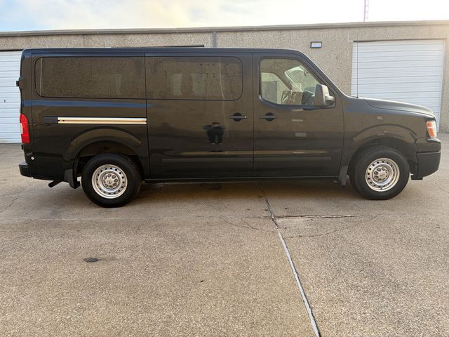 2018 Nissan NV Passenger 2018 Nissan Bus  - 22954729 - 11