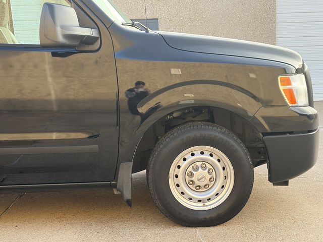 2018 Nissan NV Passenger 2018 Nissan Bus  - 22954729 - 13