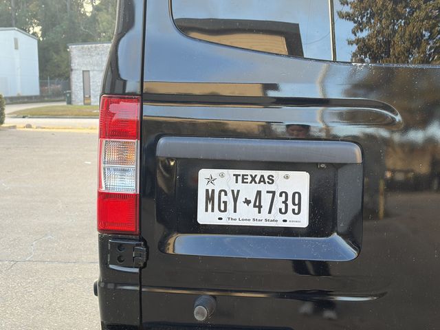 2018 Nissan NV Passenger 2018 Nissan Bus  - 22954729 - 16