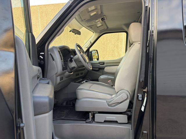 2018 Nissan NV Passenger 2018 Nissan Bus  - 22954729 - 20