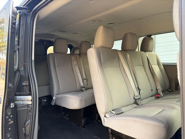 2018 Nissan NV Passenger 2018 Nissan Bus  - 22954729 - 24