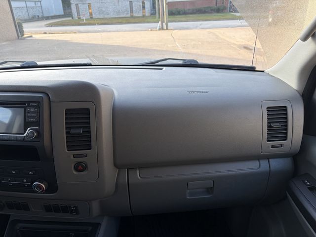 2018 Nissan NV Passenger 2018 Nissan Bus  - 22954729 - 30