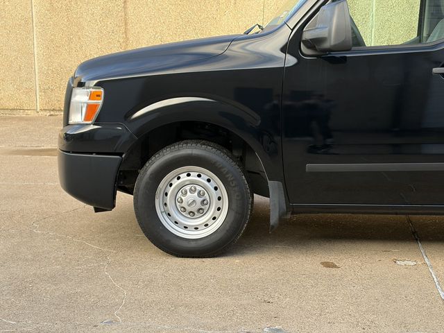 2018 Nissan NV Passenger 2018 Nissan Bus  - 22954729 - 4