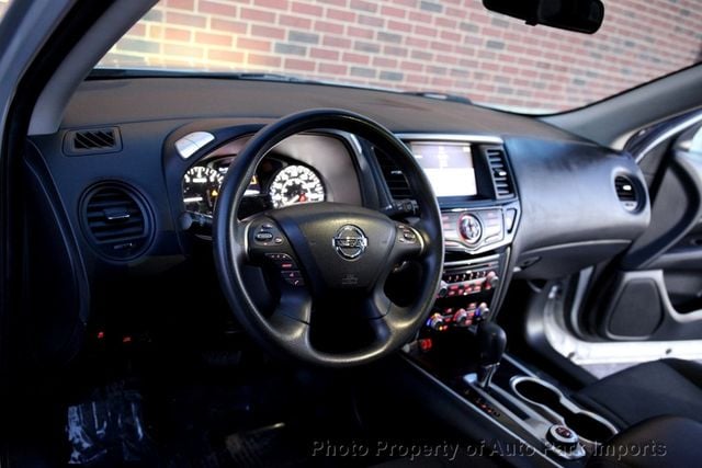 2018 Nissan Pathfinder 4x4 S - 22929566 - 18