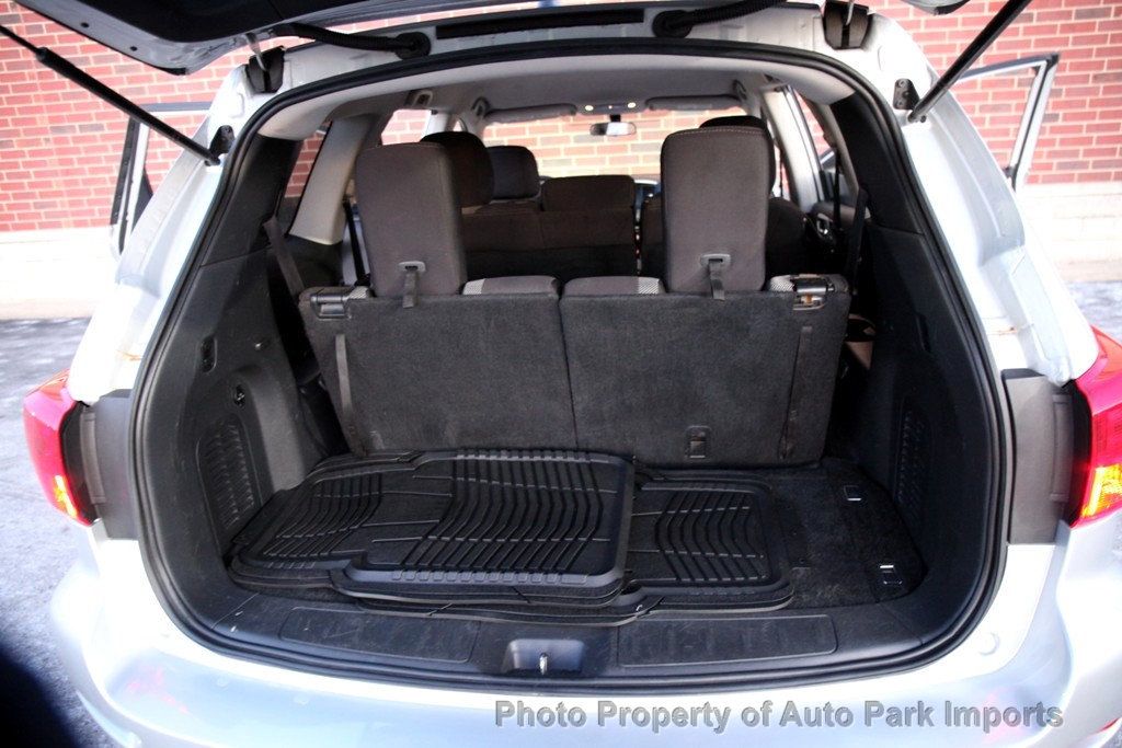 2018 Nissan Pathfinder 4x4 S - 22929566 - 31