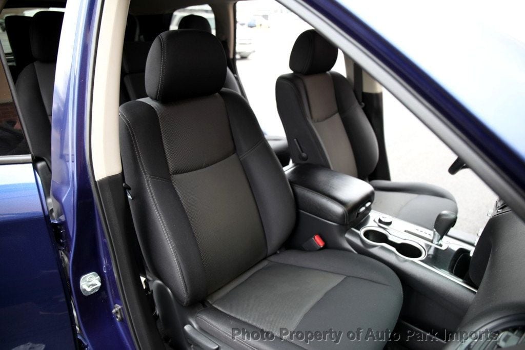 2018 Nissan Pathfinder 4x4 S - 22959940 - 31