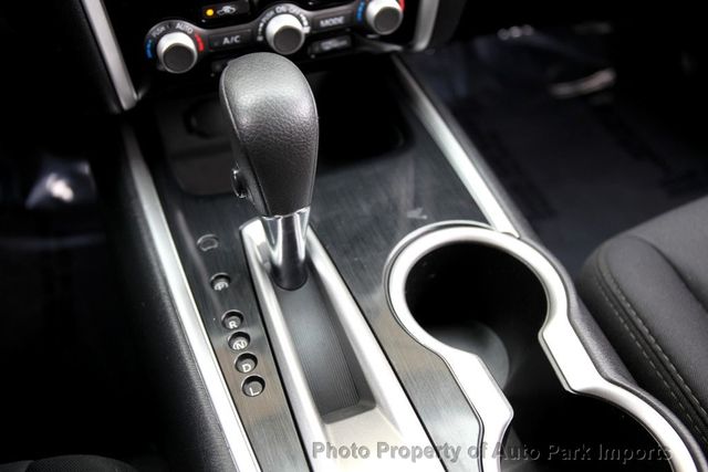 2018 Nissan Pathfinder 4x4 S - 22959940 - 37