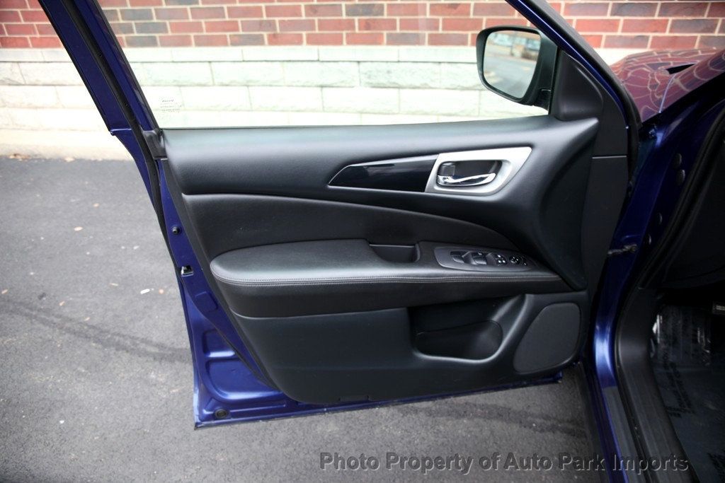 2018 Nissan Pathfinder 4x4 S - 22959940 - 40