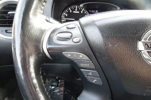 2018 Nissan Pathfinder 4x4 SL - 22932052 - 17