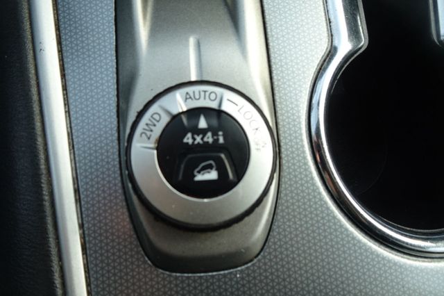 2018 Nissan Pathfinder 4x4 SL - 22932052 - 21