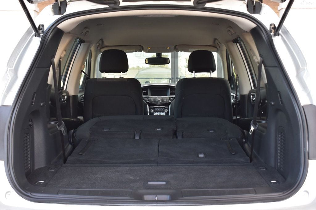 2018 Nissan Pathfinder 4x4 SV - 23078988 - 50