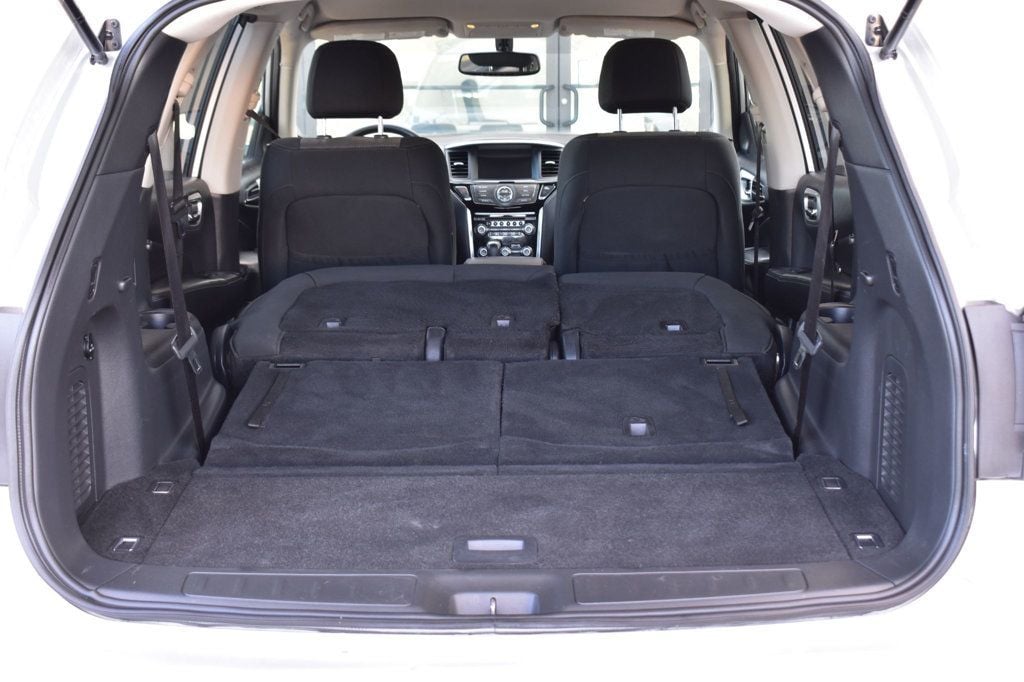 2018 Nissan Pathfinder 4x4 SV - 23078988 - 51