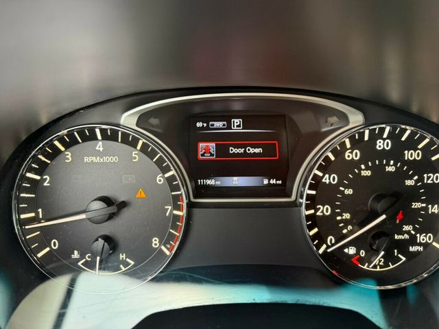 2018 Nissan Pathfinder 4x4 SV - 23002358 - 22