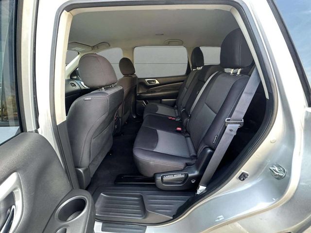 2018 Nissan Pathfinder 4x4 SV - 22934057 - 16