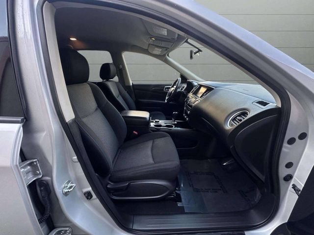 2018 Nissan Pathfinder 4x4 SV - 22934057 - 35