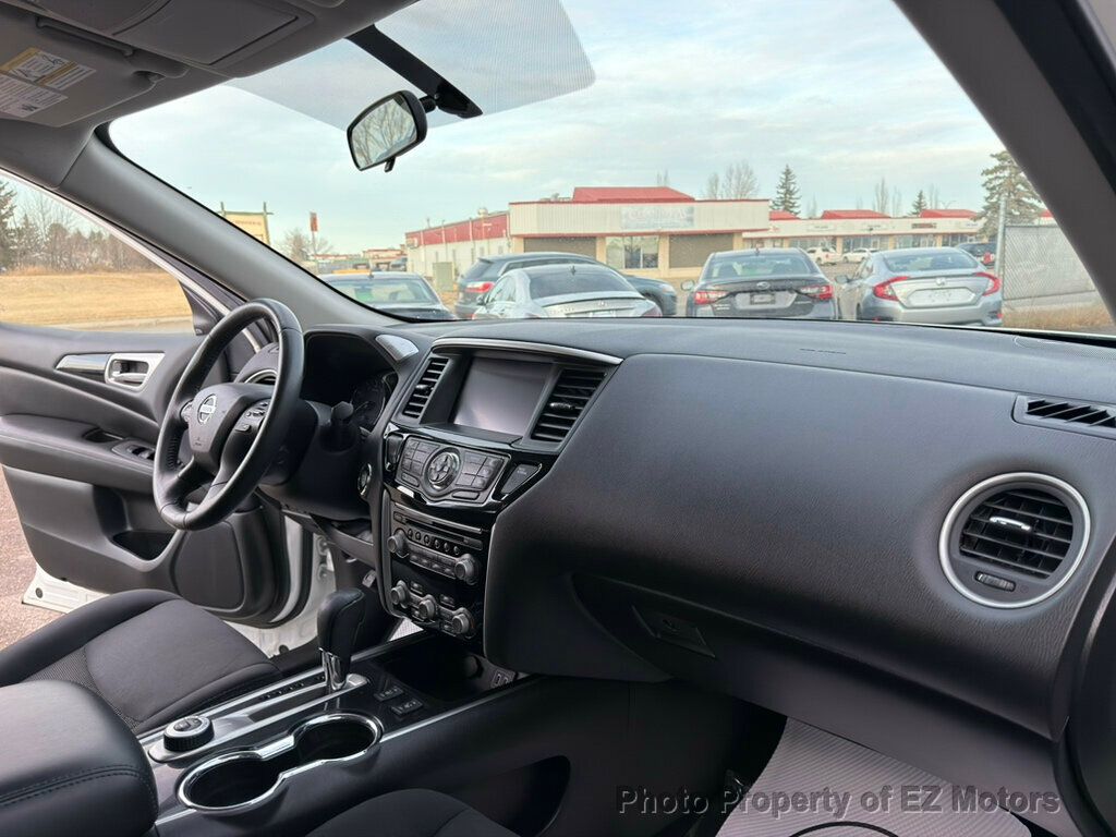 2018 Nissan Pathfinder 81921 KMS! FULLY SERVICED! CERTIFIED! - 22947735 - 19