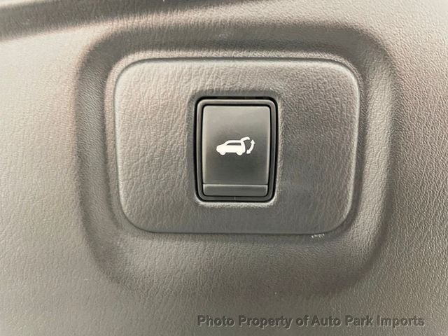 2018 Nissan Pathfinder FWD Platinum - 21048180 - 45