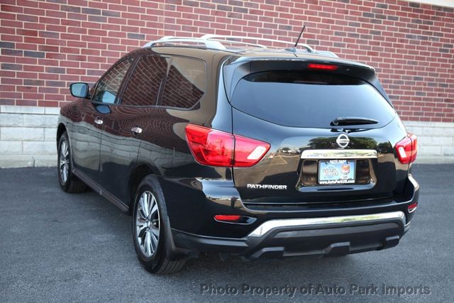 2018 Nissan Pathfinder FWD S - 22886648 - 18