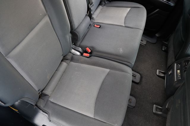 2018 Nissan Pathfinder FWD S - 22990149 - 17