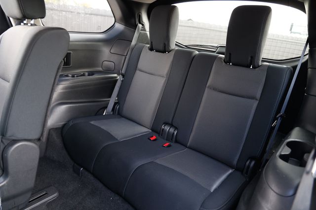 2018 Nissan Pathfinder FWD S - 22990149 - 25