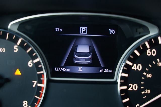 2018 Nissan Pathfinder FWD S - 22990149 - 43