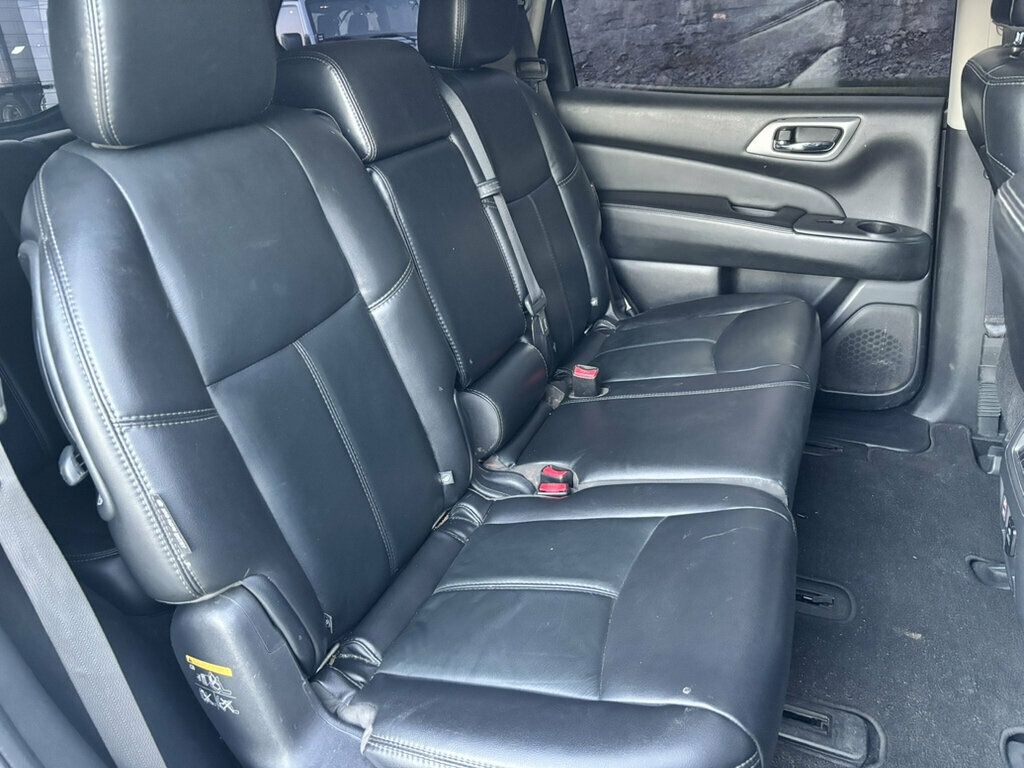 2018 Nissan Pathfinder FWD SL - 23092015 - 17
